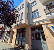 Wohngebäudefassade Rathenaustraße 7